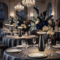 Solutions B2B OEM/ODM personnalisables : Centre de table floral haut de gamme pour mariages et événements, lampe de table moderne rechargeable en forme de vase