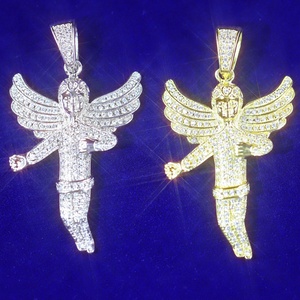 Prêt à expédier, pendentif ange priant en argent sterling 925 plaqué or blanc avec diamants en moissanite VVS - Product Image 4