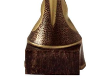 Trophées personnalisés en résine de football, de soccer et de basketball, en plastique bronze antique, fabriqués en Chine