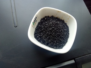 Nước Hòa Tan Màu Đen Sáng Bóng Kali Humate Flake Loại Dựa Trên Axit Humic - Product Image 3
