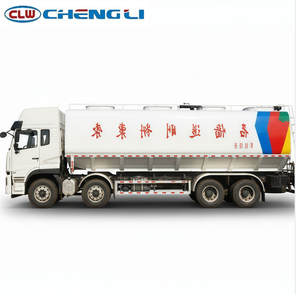 Camion à fourrage personnalisé CLW 8x4, capacité de 18,07 m³, avec décharge par vis sans fin de 16 tonnes, pour le transport de céréales et d'aliments pour volailles et bétail - Product Image 4