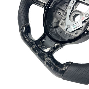 ฐานคาร์บอนไฟเบอร์สีดำปลอมแปลงปรับแต่งได้ตามต้องการสำหรับรถ <span class=keywords><strong>Audi</strong></span> <span class=keywords><strong>Q</strong></span> C8 A1 A3 A4 A5 A6 A7 A8 B6 B7 B8 B9 C6 TT R8พวงมาลัยรถยนต์ - Product Image 5