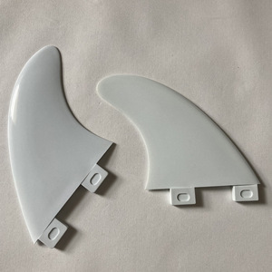 Ailerons de surf FCS, ensemble gauche, centre, droit, 3 pièces, matériau PP, utilisation en eaux océaniques - Product Image 3