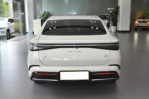 รถยนต์ปลั๊กอินไฮบริด BYD Seal 06 DM-i 1.5L 80 กม. สี่ประตู ห้าที่นั่ง ปี 2024 - Product Image 5