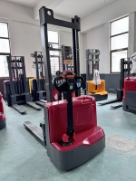 Offre spéciale Worui : chariot élévateur électrique, hauteur de levage de 3 mètres, capacité de charge de 1,5 tonne, batterie au plomb-acide électrique