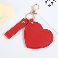 Miroir en cuir PU en forme de cœur - Miroir de maquillage portable en gros, miroir de voyage mignon pour filles, cadeau pour femmes