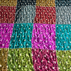 Tela de Seda Shibori Tie-Dye con Lentejuelas de Lujo y Trabajo Sitara para Vestidos de Mujer - Product Image 1