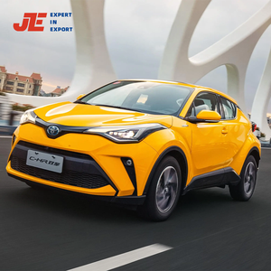 รถยนต์โตโยต้า <span class=keywords><strong>CHR</strong></span> SUV ปี <span class=keywords><strong>2022</strong></span> 2023 2024 รถมือสองขนาดกะทัดรัด ประหยัดน้ำมัน คุณสมบัติใช้งานได้จริง ขับเคลื่อนล้อหน้า เบาะหนัง ด้านหลังขวา ไฮบริดไฟฟ้า - Product Image 1