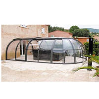 Couverture de piscine personnalisable avec structure en aluminium et plaques en polycarbonate double couche pour une isolation thermique améliorée