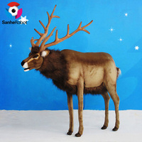 Model taman hiburan Zigong keluaran baru dekorasi Natal rusa animatronik ukuran kehidupan serat kaca robot rusa untuk Natal