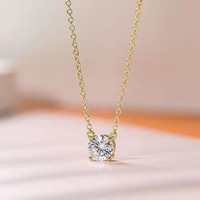 Nouveau à la mode Simple 18K plaqué or CZ Dainty Solitaire collier ras du cou diamant Zircon cristal collier pour les femmes
