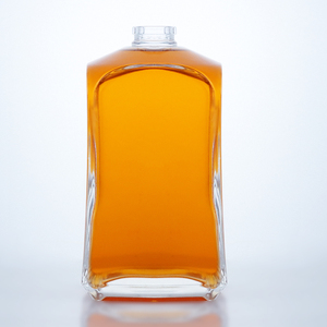 Bouteille à spiritueux en <span class=keywords><strong>verre</strong></span> plat incurvé unique de 750 ml avec givrure et gravure, style moderne de luxe, bouchon à vis pour <span class=keywords><strong>whisky</strong></span>, brandy, vodka - Product Image 2