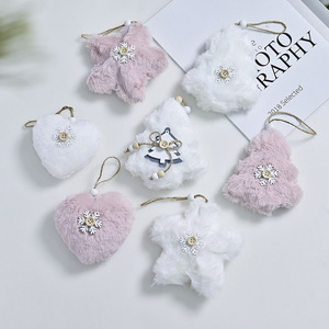 Nuevo Adorno Navideño Colgante de Peluche Rosa con Forma de Ángel, Corazón y Estrella para Árbol de Navidad - Product Image 2