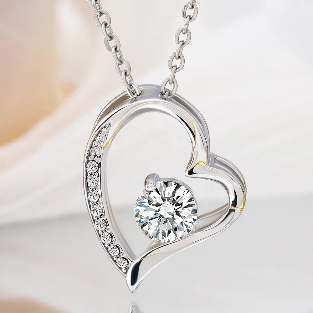 Fashion Classic 18k Gold Plated Stainless Steel Chain Crystal Heart Pendant Necklace For Women