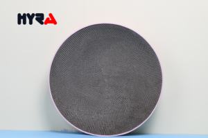 Hyra Hipicat Rundes Katzen-Kratzbrett Kratzbaum für Katzen Kratzbrett für Haustiere Kratzunterlage Kleine Größe Weiß - Product Image 3