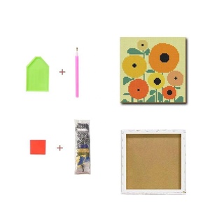Kit d'art miniature XIXI 5D peint à la main, toile imprimée en acrylique de forme irrégulière avec motif floral - Product Image 4