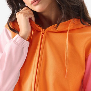 เสื้อฮู้ดผ้าฝ้ายทรงสลิมฟิตมีสีพื้นแห้งเร็วเสื้อครอป - Product Image 6