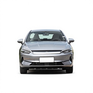 Berline hybride rechargeable BYD Qin PLUS DM-i la plus vendue, véhicule à énergie nouvelle quatre portes cinq places pour l'exportation mondiale - Product Image 1