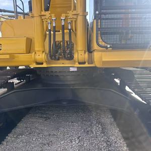 Excavatrice sur chenilles Komatsu PC350-7 d'occasion d'origine japonaise, modèle 2022, poids opérationnel de 35 tonnes, composants essentiels du moteur et du bloc moteur, vente chaude - Product Image 3