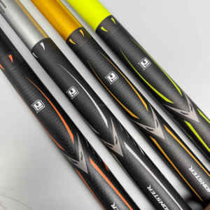 Queue de billard de qualité supérieure Little Monster, nouveau design, en carbone, avec poignée en cuir et silicone pour le sport. - Product Image 6