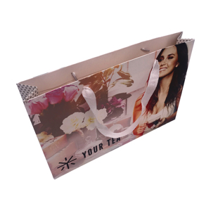 Vente en gros de logos de marque imprimés sur mesure promotion vêtements de luxe cadeau de vente au détail sac à provisions bijoux sac en papier avec poignée - Product Image 3