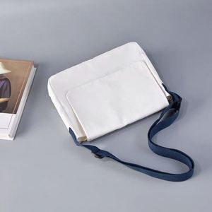 Bolso Bandolera con Estampado de Osito para Mujer, Bolso de Hombro Simple de Color Sólido con una Sola Correa, Bolso Tipo Tote Estilo Universitario, Monedero para Chicas - Product Image 2