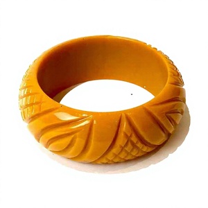 Brazaletes de Resina Tallados a Mano con Diseño de Plantas, Amarillo y Morado, Calidad Premium, Joyería Unisex de Moda para Mujer - Product Image 4