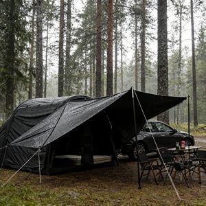 Tente de hayon ventilée avec fenêtres en maille et parois offrant une intimité totale pour des nuits confortables et sans insectes - Product Image 3