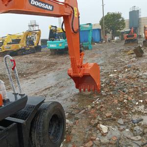 Doosan DX150 Mini pelle sur chenilles d'occasion de 15 tonnes avec composants principaux Moteur de pompe à moteur de Corée - Product Image 4