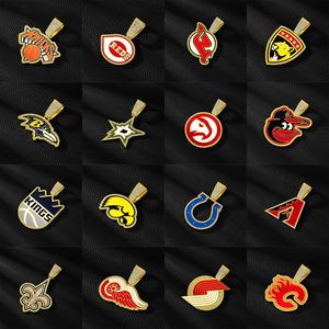 Colliers chaîne en bambou hip-hop en alliage incrusté de diamants, pendentifs de baseball avec logo d'équipe euro-américaine, vente chaude transfrontalière - Product Image 3