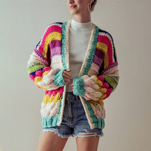 Maglione <span class=keywords><strong>oversize</strong></span> in maglia larga Cardigan con Logo personalizzato arcobaleno a righe a contrasto fatto a mano <span class=keywords><strong>maglieria</strong></span> ampia e pigra per l'inverno - Product Image 2