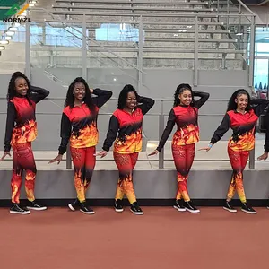 Tute sportive personalizzate cheerleading giacca sublimata majorette reggiseno leggings pratica indossare set costume majorette
