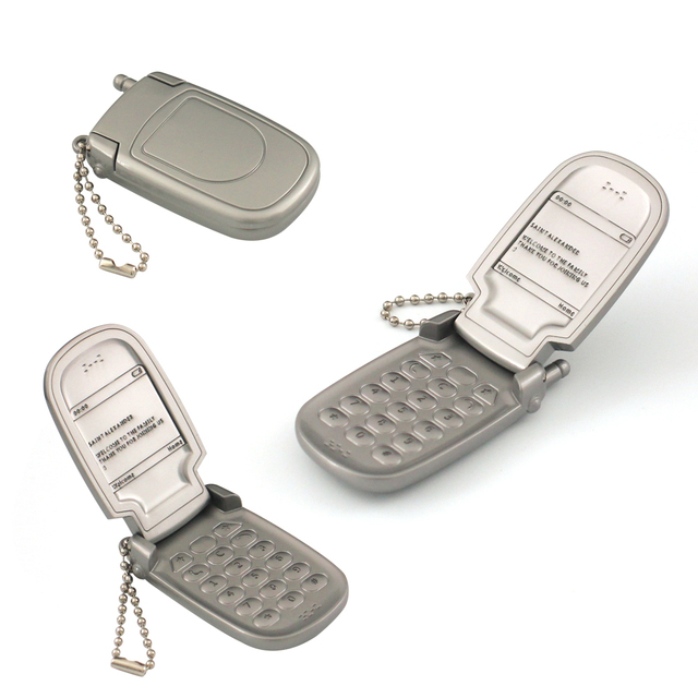Factory Supply 6.5CM Metal Creative Mini Retro Flip Alloy Phone Pendant Keychain Jewelry Ornament