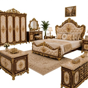 Ensemble de meubles de chambre à coucher en bois sculpté de style rococo, ensemble de meubles de chambre à coucher de luxe en bois comprenant un lit avec des tables de chevet, une commode et une armoire - Product Image 1