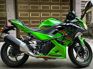 Moto <span class=keywords><strong>Kawasaki</strong></span> <span class=keywords><strong>Ninja</strong></span> <span class=keywords><strong>400</strong></span> haute performance, directement de l'usine, certifiée CE - Product Image 3