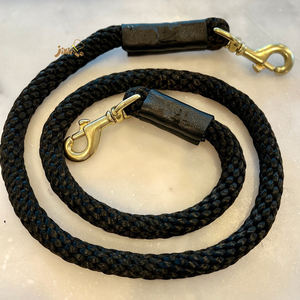 Suministros personalizados para mascotas Correa trenzada de cuero y nailon de alta calidad para perros Cuerda de paracord - Product Image 2