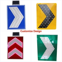 Panneau de signalisation directionnel à LED solaire pour le trafic routier, panneau de sécurité, panneaux de précaution/avertissement, matériau en aluminium, quatrième qualité