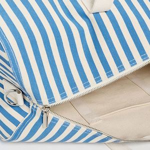 Custom Casual Foldable All Striped Duffle Bag Large Capacity Sport Weekender Travel Bag Zip Durable Waterproof Eco-Friendly - Product Image 4