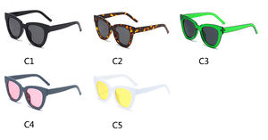 Listo para enviar, venta al por mayor, gafas <span class=keywords><strong>de</strong></span> <span class=keywords><strong>sol</strong></span> baratas, <span class=keywords><strong>lentes</strong></span> UV400 coloridas, gafas <span class=keywords><strong>de</strong></span> <span class=keywords><strong>sol</strong></span> <span class=keywords><strong>de</strong></span> <span class=keywords><strong>moda</strong></span> Cateye para <span class=keywords><strong>mujer</strong></span>, gafas <span class=keywords><strong>de</strong></span> <span class=keywords><strong>sol</strong></span> <span class=keywords><strong>de</strong></span> cristal - Product Image 3