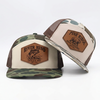 Gorra de béisbol tipo camionero con visera plana de 7 paneles, transpirable, impermeable, con espalda de malla y cierre a presión, personalizada con impresión OEM al por mayor