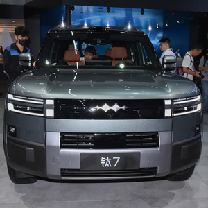 2025 BYD Equation Leopard Titanium 7 New Energy Vehicle 2wd 4wd Drone Version 5 portes 5 sièges SUV hybride 1.5T 156 chevaux L4 - Product Image 2