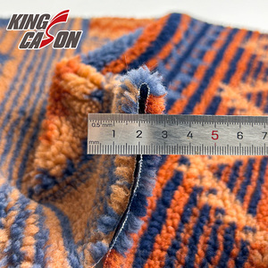 Tejido de forro polar Sherpa de poliéster de lujo certificado OEKO-TEX Kingcason, anti-pilling, ecológico y de primera calidad para prendas y bolsos. - Product Image 3