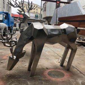Sculpture géométrique contemporaine en acier inoxydable représentant un cerf pour projets d'<span class=keywords><strong>art</strong></span> résidentiel et public haut de gamme - Product Image 6