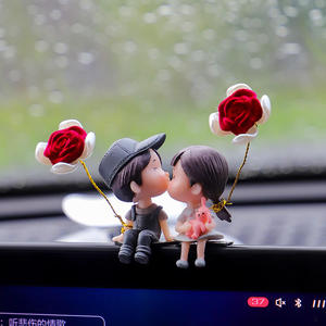 ของตกแต่งคอนโซลสุดสร้างสรรค์สำหรับเป็นของขวัญในรถยนต์สำหรับคู่รักอุปกรณ์ตกแต่งภายในลายการ์ตูน - Product Image 2