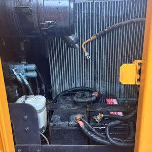 รถขุด SANY75C มือสอง ชั่วโมงการใช้งานต่ำ (1800) คุณภาพสูง (เกียร์และเครื่องยนต์) กำลัง 55 กิโลวัตต์ ประสิทธิภาพสูง ราคาประหยัด เหมาะสำหรับงานวิศวกรรมขนาดเล็ก - Product Image 6