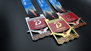 Trofeo y medallas de copa de fútbol de aleación de zinc deportivo con logotipo personalizado de fabricación OEM - Product Image 5