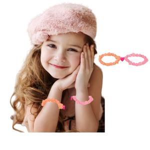 Venta al por mayor de color caramelo con cuentas BFF pulsera conjunto de 2 piezas pulsera de corazón magnético para amigos - Product Image 2