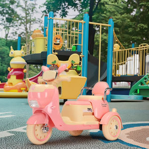 バッテリー駆動のプラスチック製ライドオンキッズ電動オートバイ三輪車<span class=keywords><strong>2</strong></span>〜13歳 - Product Image 6