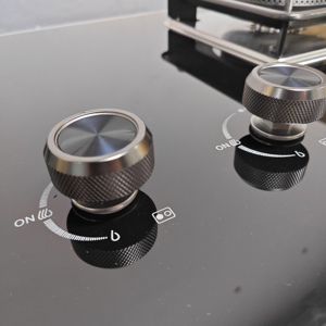 موقد غاز مدمج G-7602S بشعلتين مع سطح زجاجي مقوى 7 مم موفر للطاقة للاستخدام في المركبات الترفيهية والفنادق - Product Image 3