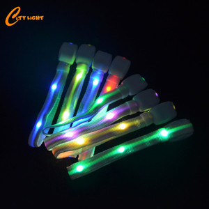 <span class=keywords><strong>15</strong></span> Multicolor RGB DMX Proragrammed การควบคุมระยะไกล Rfid นำสร้อยข้อมือ/สายรัดข้อมือสำหรับคอนเสิร์ตพรรค,เหตุการณ์ - Product Image 4